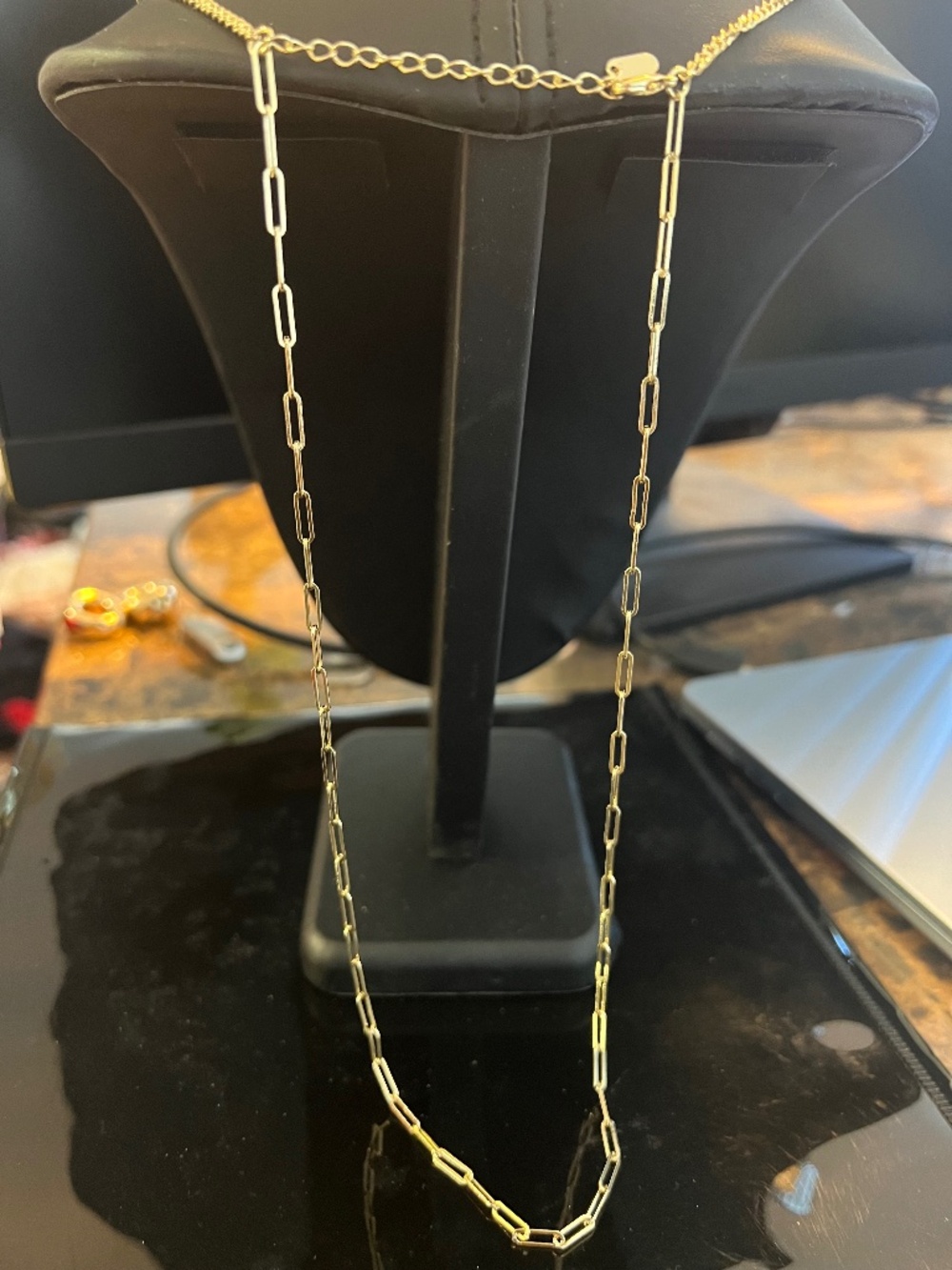 Beautiful Multi-Colored Necklace with Gold Chain NWT - Picture 4 of 5